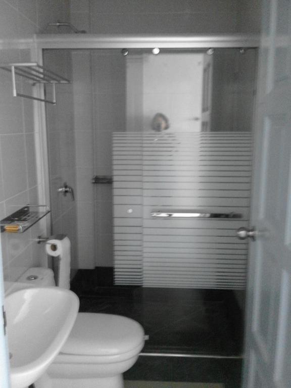 101 Hotel Miri Pokoj fotografie